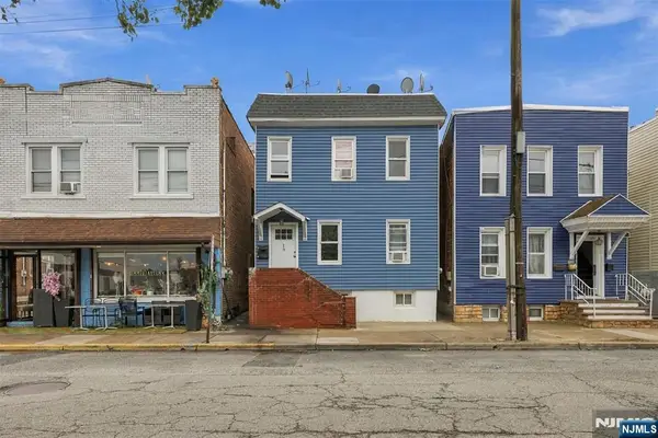 19 Summer Street, Lodi, NJ 07644