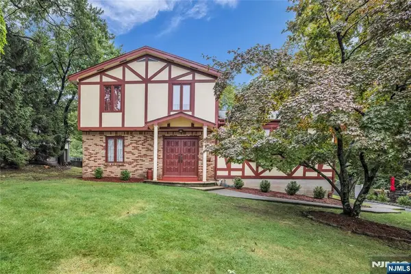 209 Cedar Street, Cedar Grove, NJ 07009