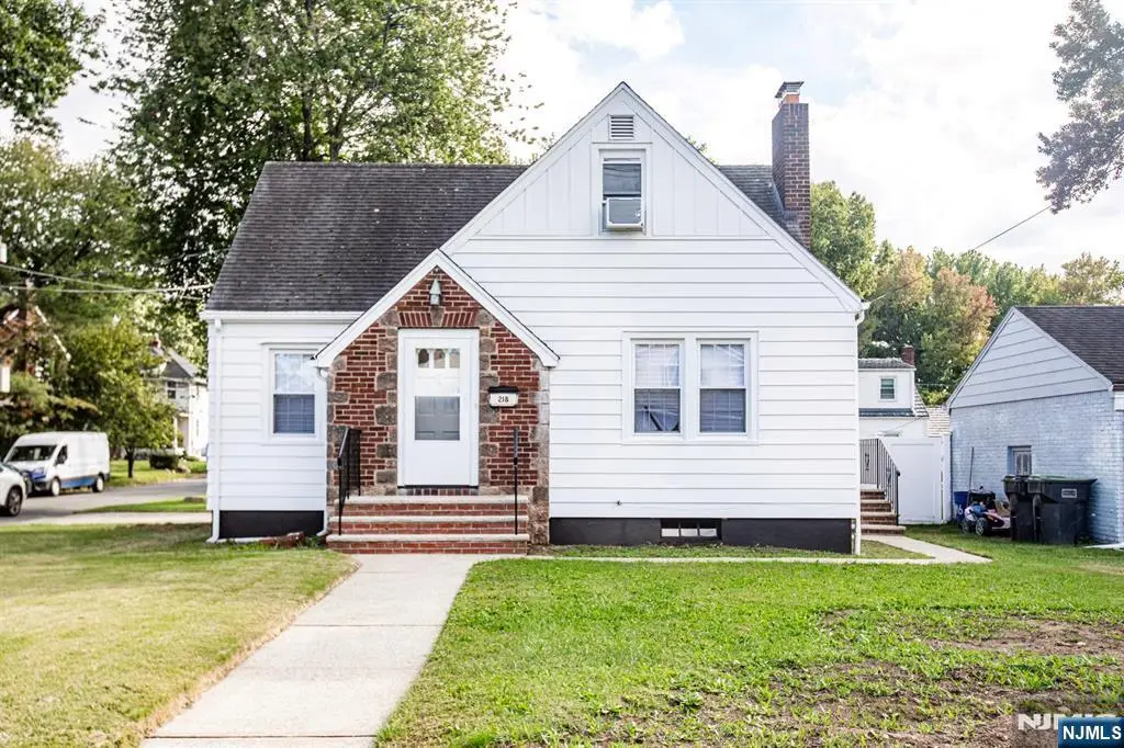 218 Hickory Avenue, Bergenfield, NJ 07621 - #1