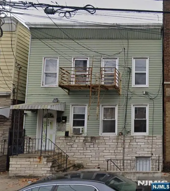 284 Adams Street, Newark, NJ 07105