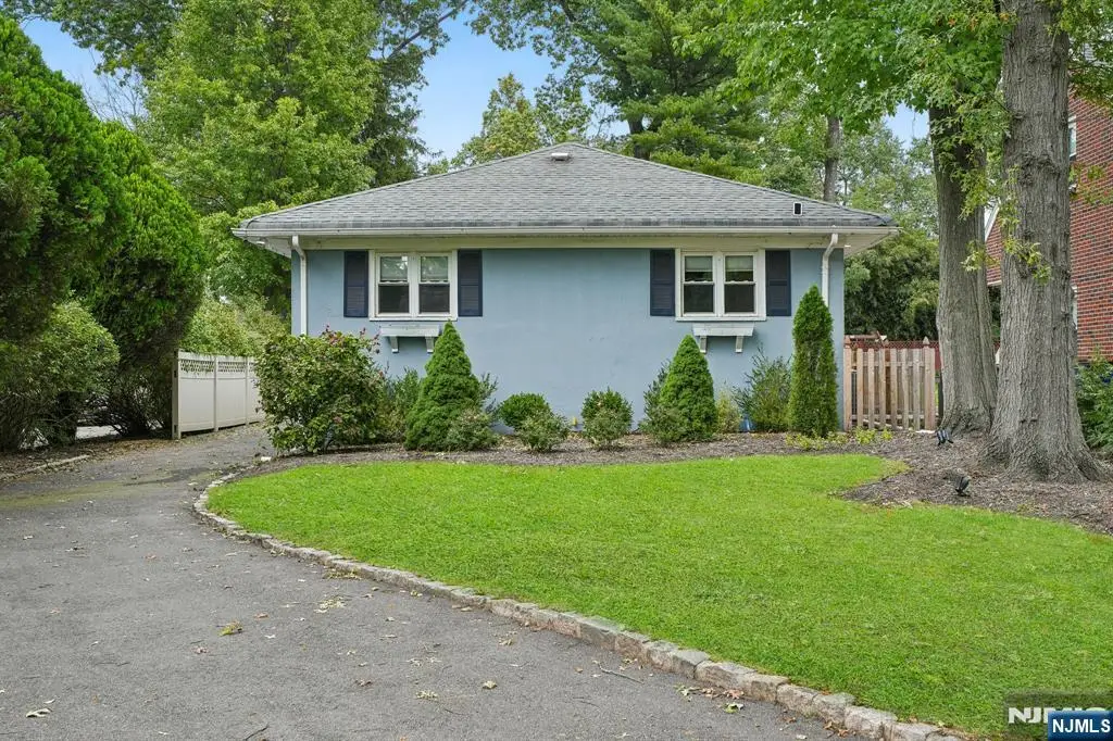 15 Lessing Road, West Orange, NJ 07052 - #1