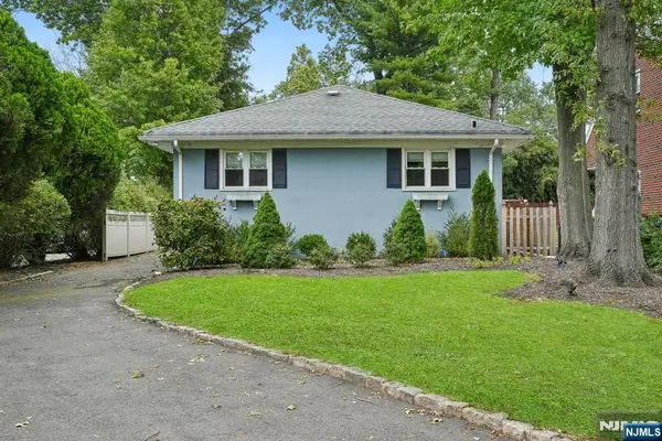 15 Lessing Road, West Orange, NJ 07052