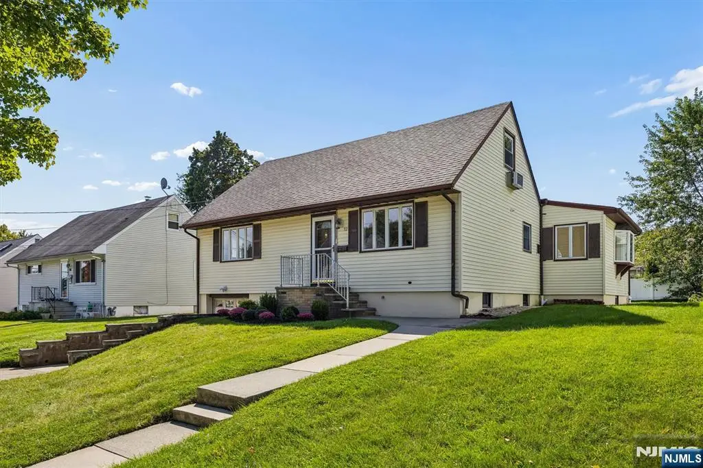 52 Huemmer Terrace, Clifton, NJ 07013 - #1