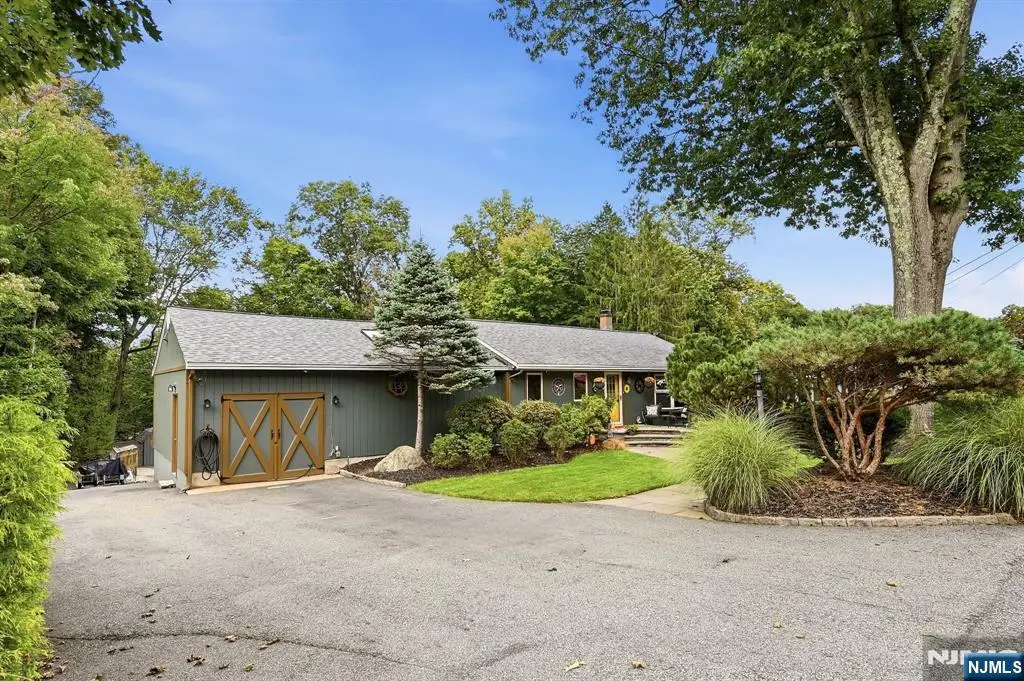 63 Manito Avenue, Oakland, NJ 07436 - #1