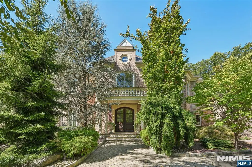 743 Peach Tree Lane, Franklin Lakes, NJ 07417 - #1
