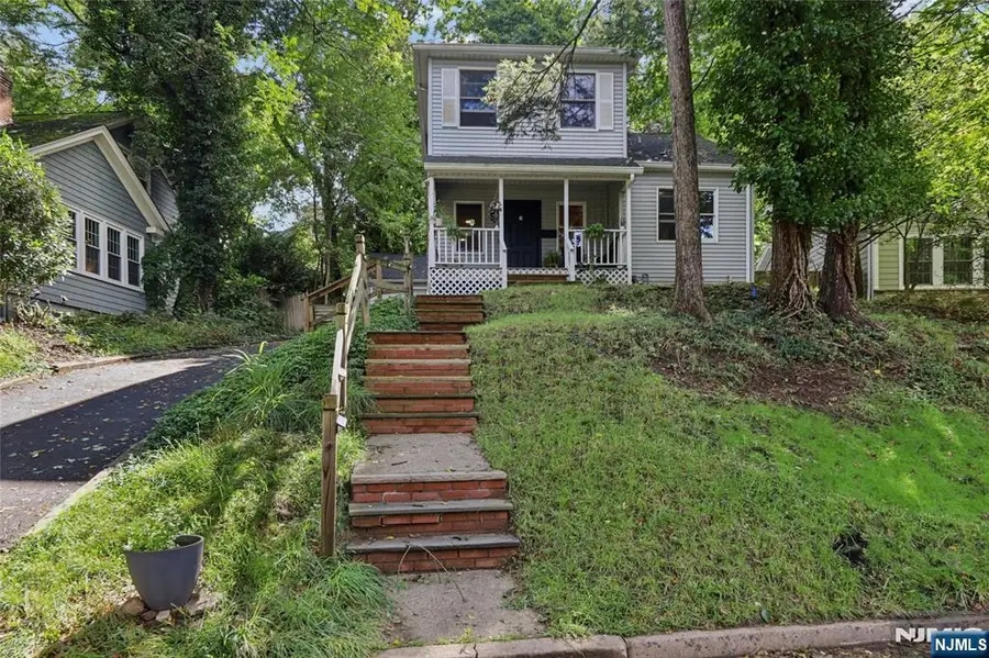 6 Valley Place, Tenafly, NJ 07670 - #2