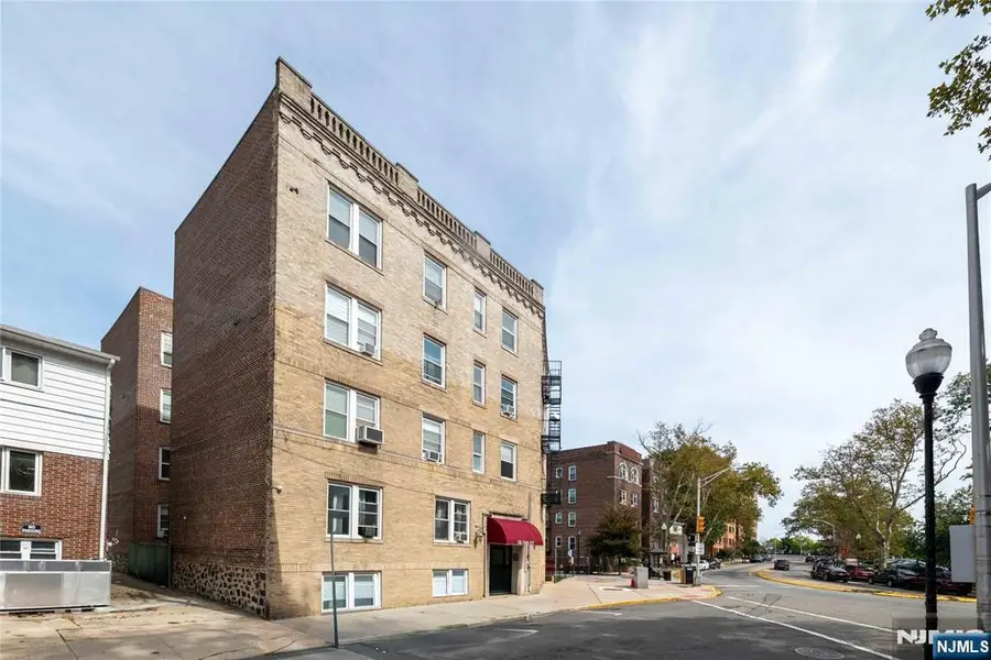 18 74th Street BA2, North Bergen, NJ 07047 - #2