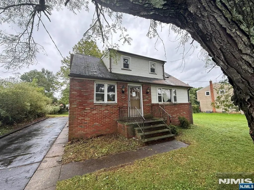 111 Linden Street, Bridgewater, NJ 08807 - #1