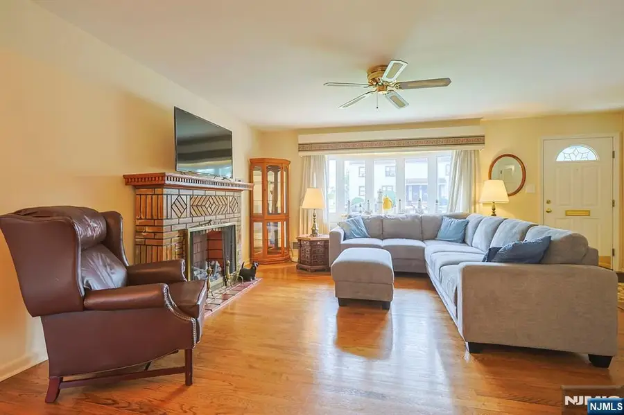 286 Pershing Road, Clifton, NJ 07013 - #3