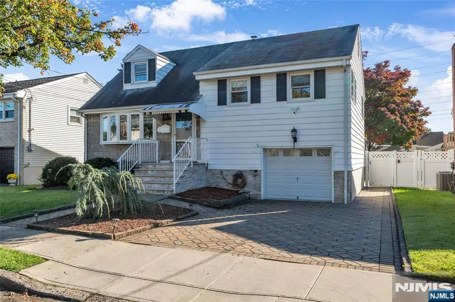 27 Bogle Avenue, North Arlington, NJ 07031 - #2