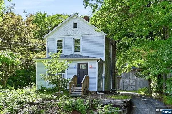655 Macopin Road, West Milford, NJ 07480