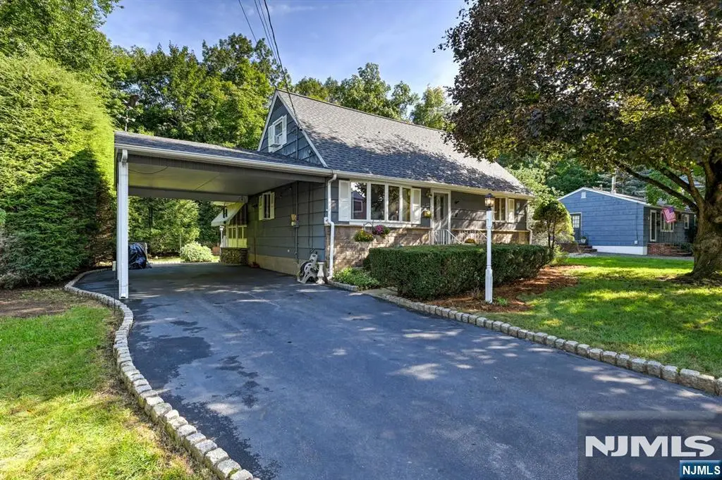 13 Graham Place, Wanaque, NJ 07465 - #1