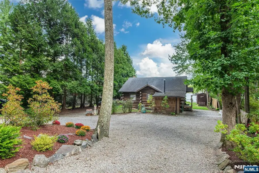207 Bearfort Road, West Milford, NJ 07480 - #2