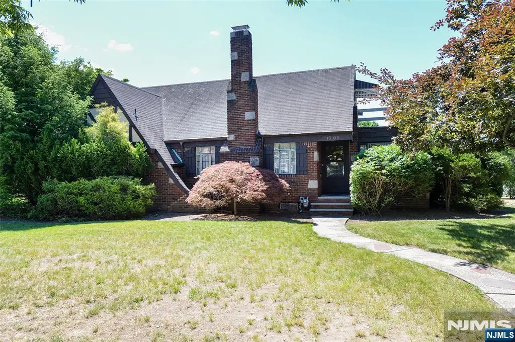 15-06 Morlot Avenue, Fair Lawn, NJ 07410 - #1