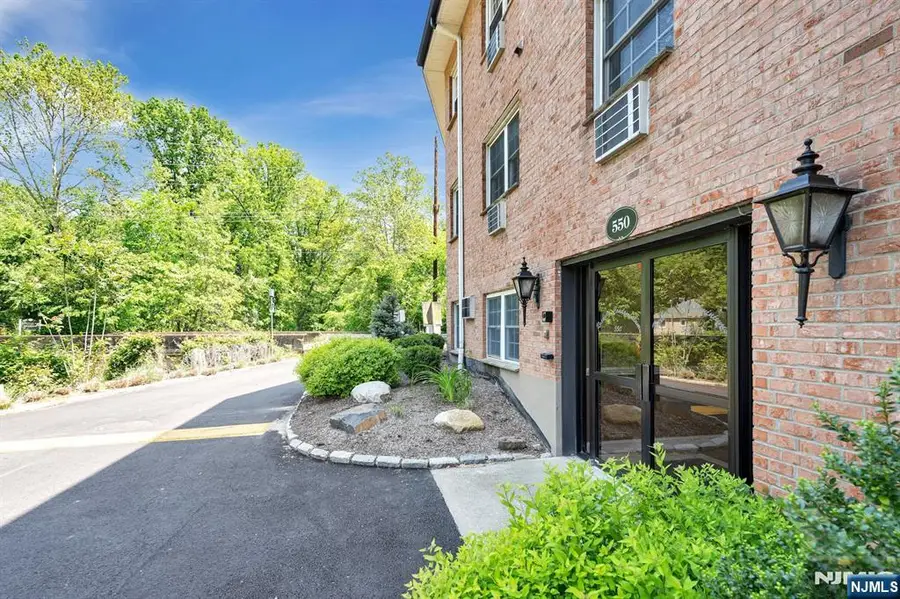 550 Fairview Avenue 116, Westwood, NJ 07675 - #3