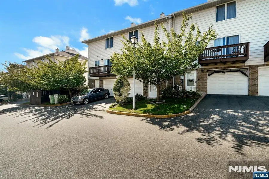 16 Westervelt Place, Passaic, NJ 07055 - #3
