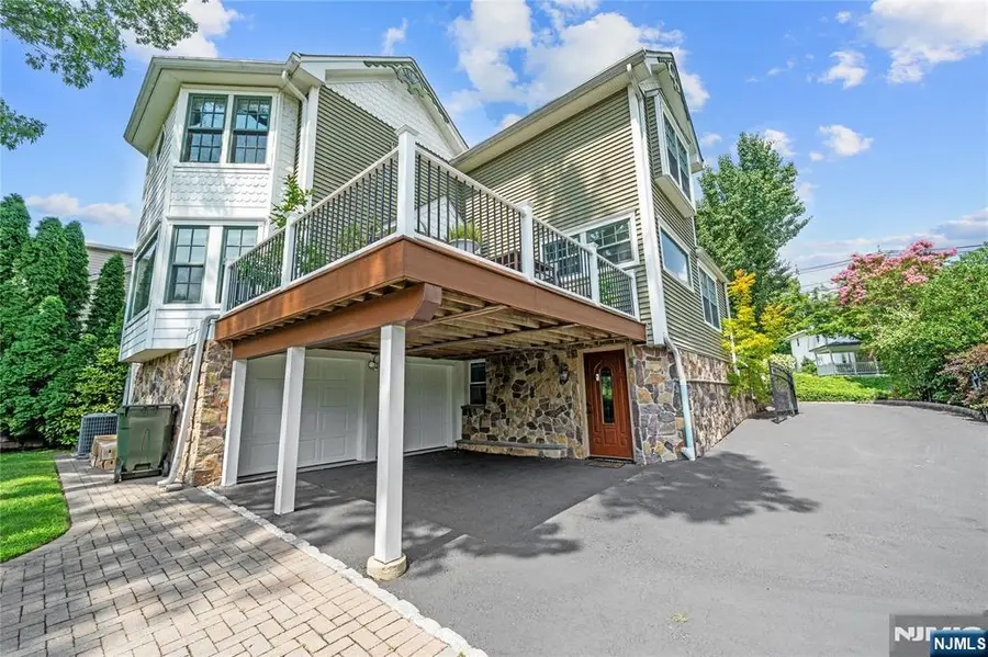 67 Vreeland Avenue, Nutley, NJ 07110 - #3