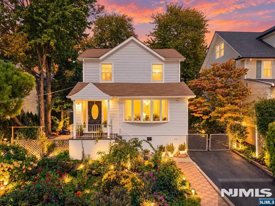 241 Roosevelt Street, Teaneck, NJ 07666 - #2