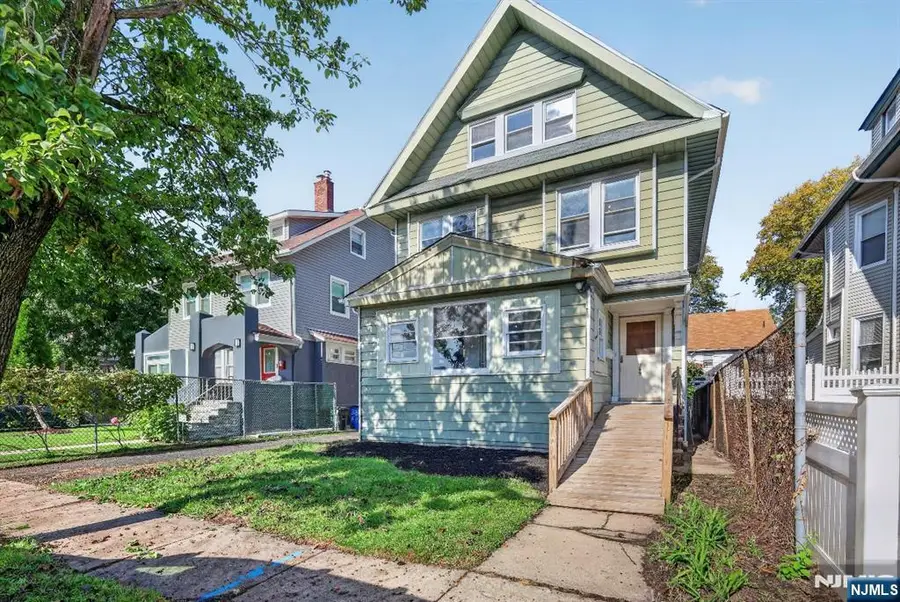 389 N Maple Avenue, East Orange, NJ 07017 - #2