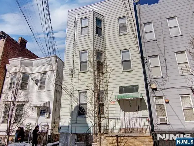 532 27th Street, Union City, NJ 07087 - #1