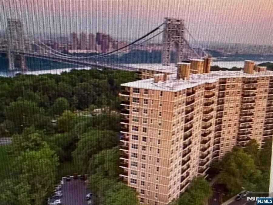 2200 Central Road 8S, Fort Lee, NJ 07024 - #2