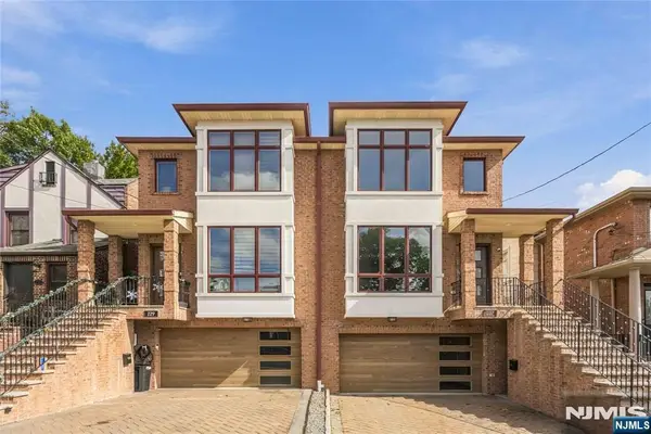 227 McElroy Avenue, Fort Lee, NJ 07024