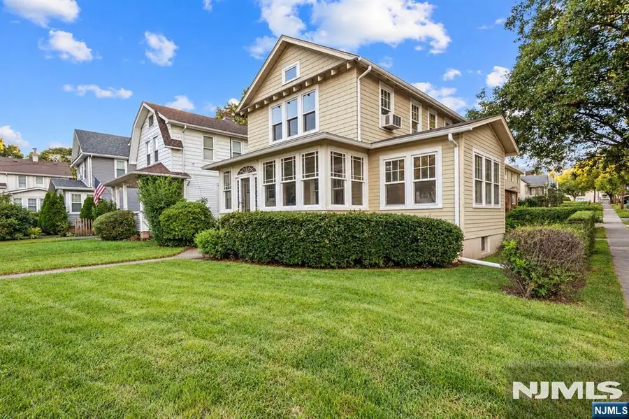 15 Edgar Place, Nutley, NJ 07110 - #3