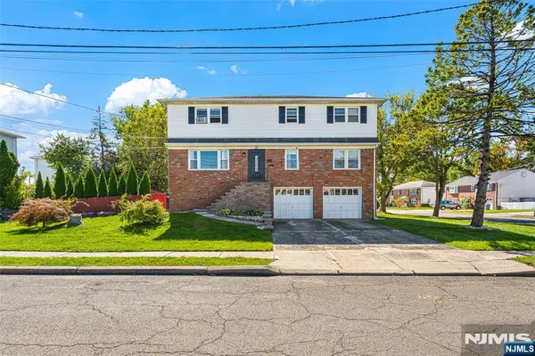 25 Sievers Lane, South Hackensack, NJ 07606