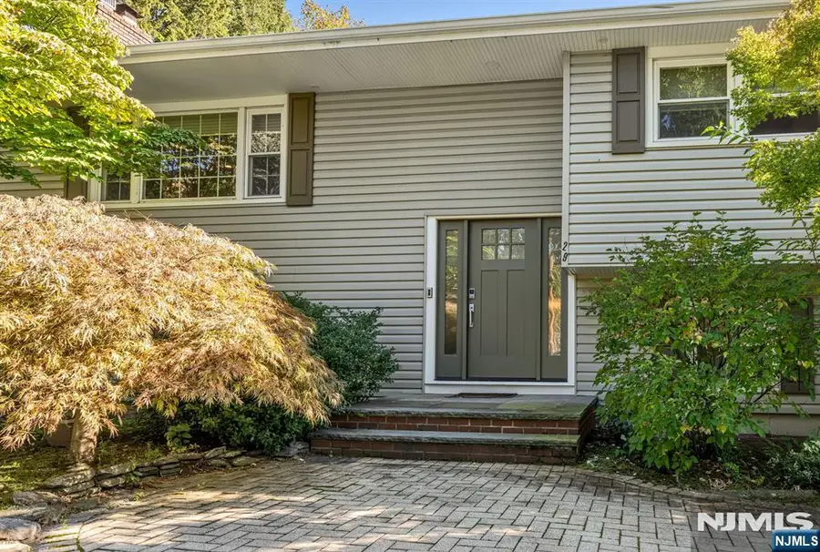 29 Carol Court, Glen Rock, NJ 07452 - #2
