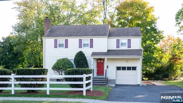 225 Hillside Avenue, Allendale, NJ 07401
