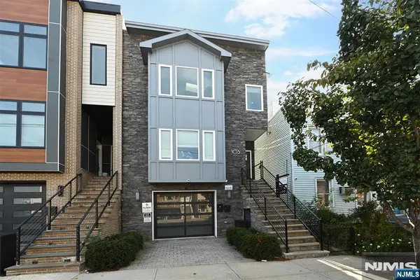 103 Thorne Street 2, Jersey City, NJ 07307
