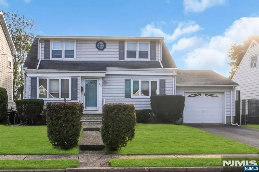 23 Schlosser Drive, Rochelle Park, NJ 07662 - #2
