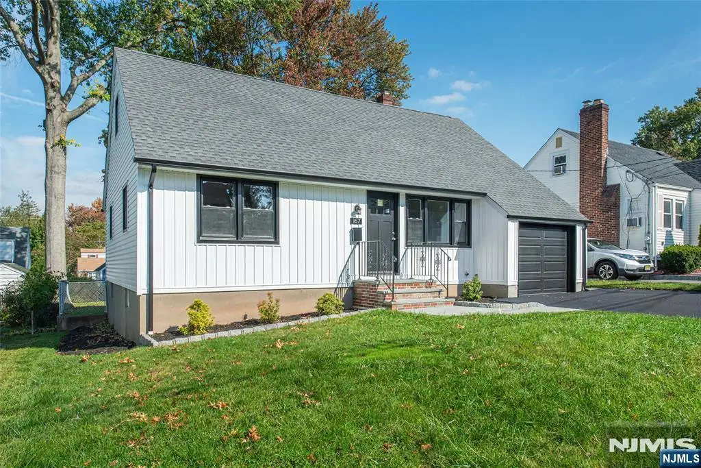 167 Pleasant Avenue, Bergenfield, NJ 07621 - #1