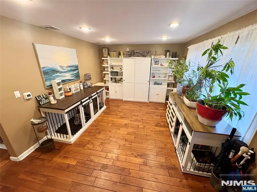 138 Skillman Terrace, Saddle Brook, NJ 07663 - #3