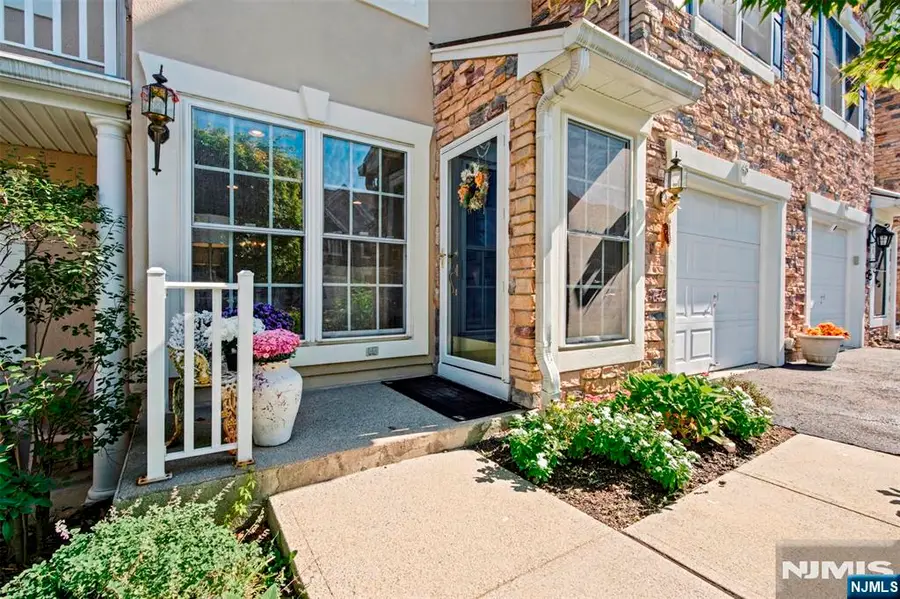 45 Magnolia Way, North Haledon, NJ 07508 - #2