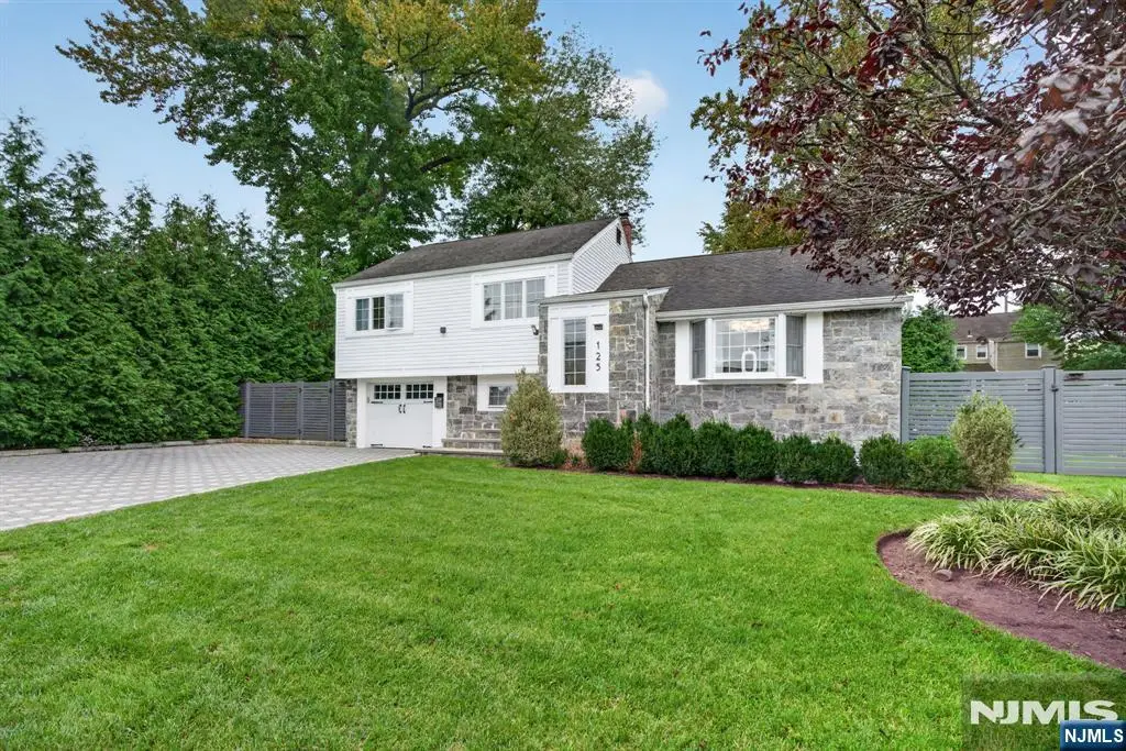 125 Druid Avenue, Dumont, NJ 07628 - #1