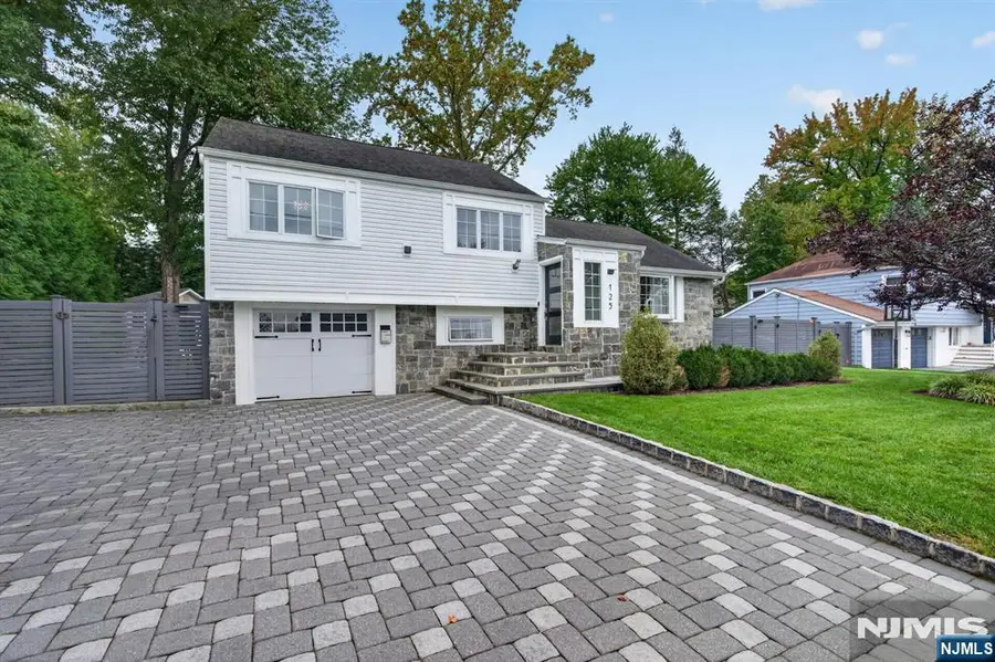 125 Druid Avenue, Dumont, NJ 07628 - #3