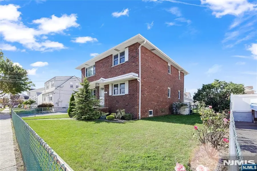 325 Grant Avenue, Lyndhurst, NJ 07071 - #3