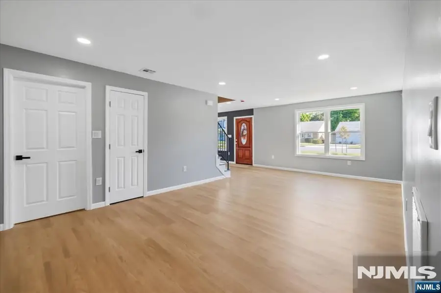 A37 Harvey Avenue, Rochelle Park, NJ 07662 - #3