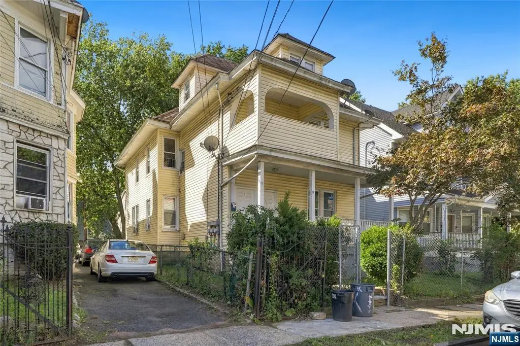 10 Howell Place, Newark, NJ 07106 - #1