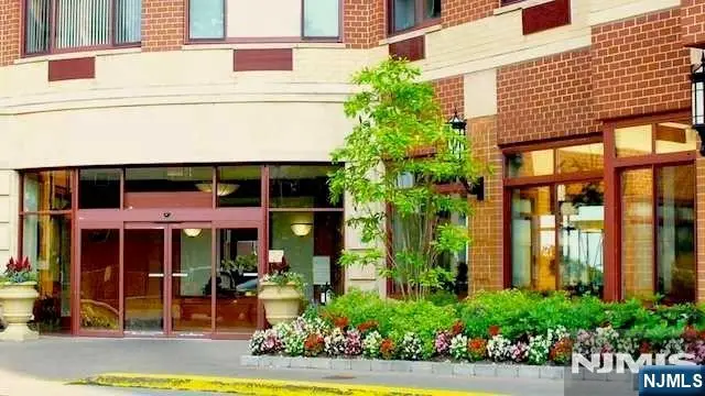 100 Old Palisade Road 1505, Fort Lee, NJ 07024 - #2