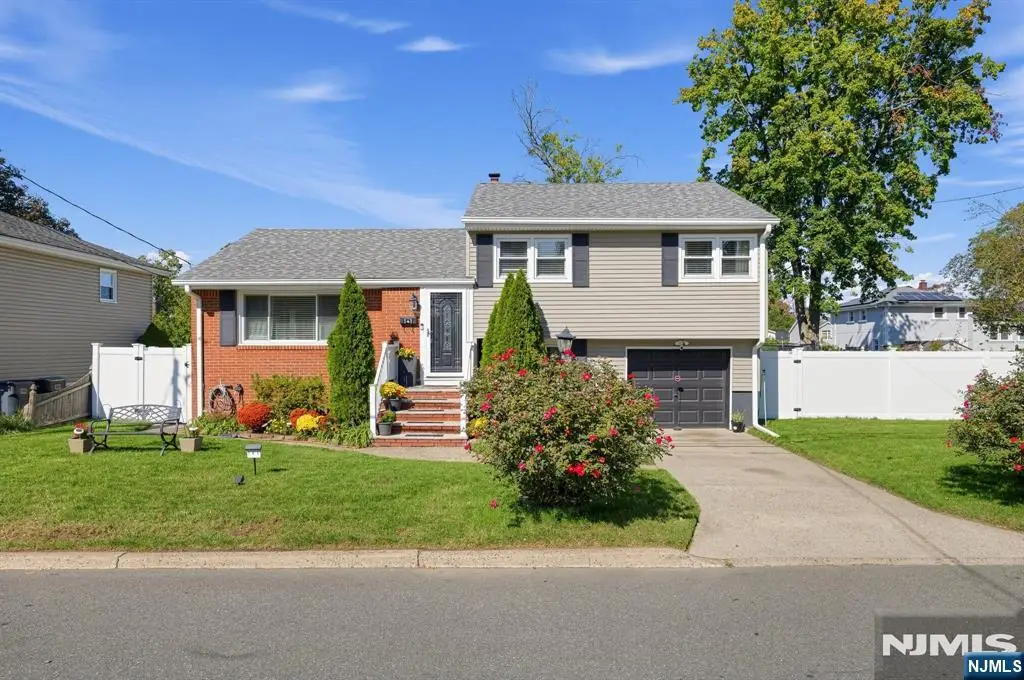 141 Highland Avenue, Bergenfield, NJ 07621 - #1