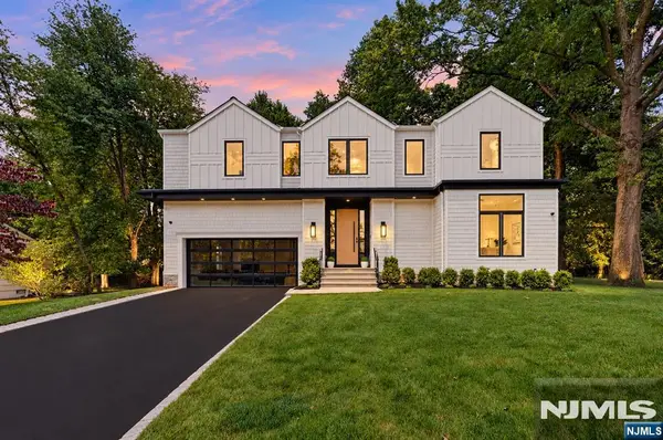 26 Collins Avenue, Closter, NJ 07624