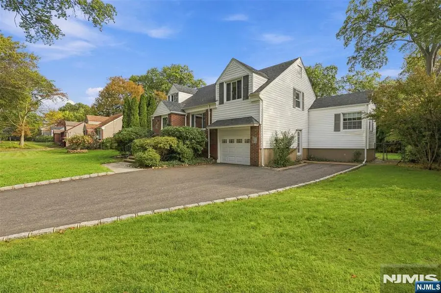 55 Monmouth Road, Glen Rock, NJ 07452 - #3