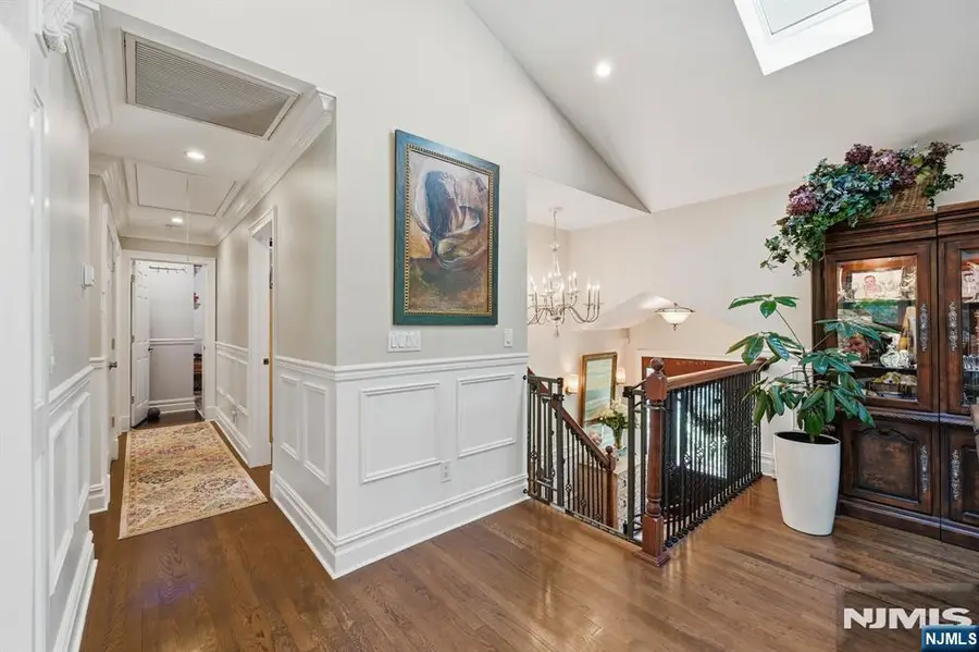 9 Ponderosa Place, Hewitt, NJ 07421 - #3