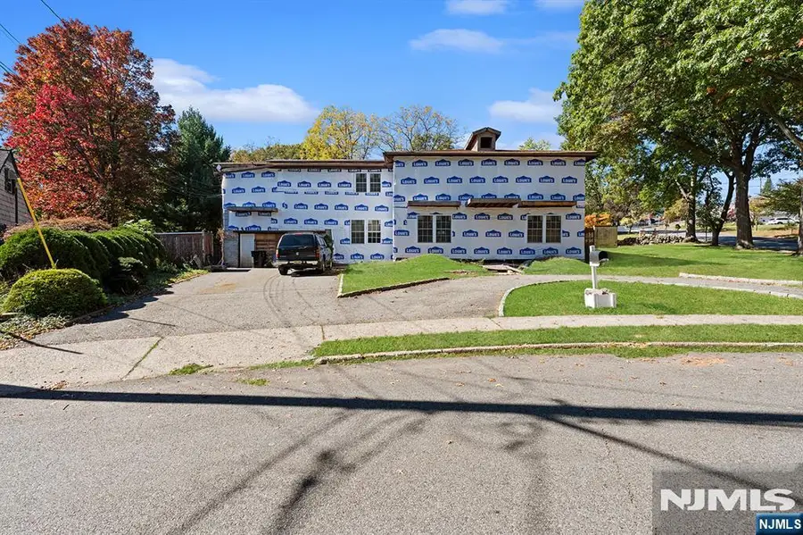 150 Lawrence Drive, Paramus, NJ 07652 - #2