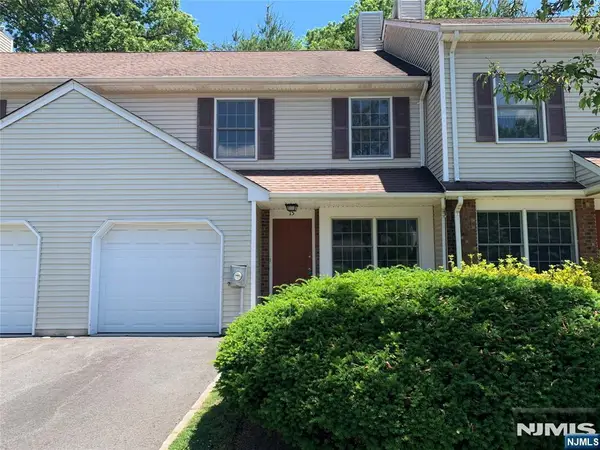 15 Park View Place, Fair Lawn, NJ 07410