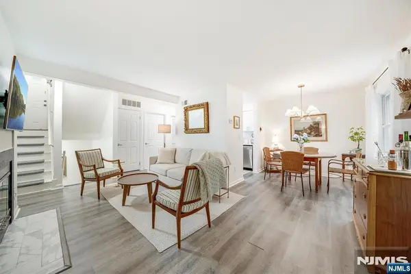 34 Loantaka Way K, Madison Borough, NJ 07940