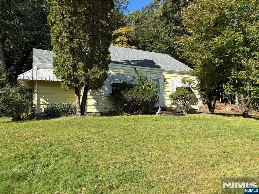 304 Goffle Road, Hawthorne, NJ 07506 - #2
