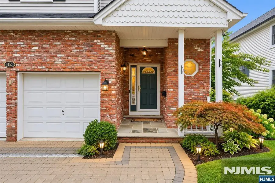 12 Vine Street, Chatham, NJ 07928 - #2